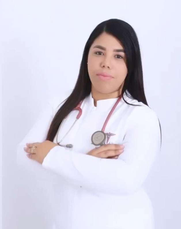 NAYELIN CASTILLO